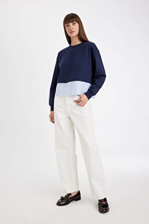 DeFacto Relax Fit Bisiklet Yaka Etek Ucu Detaylı Basic Düz Sweatshirt D5747AX24AUNV251