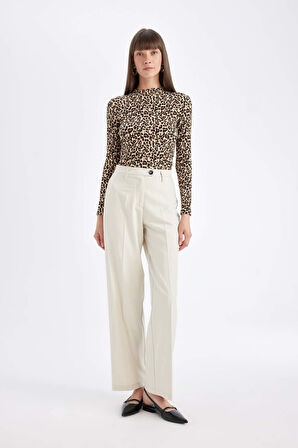 DeFacto Slim Fit Dar Kesim Yarım Balıkçı Yaka Leopar Desenli Uzun Kollu Tişört D4983AX24AUBK81