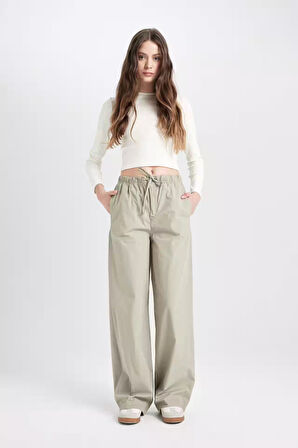 DeFacto Coool Straight Fit Poplin Pantolon Basic Düz Cepli Lastikli Bel Bağcıklı D3764AX24AUKH418
