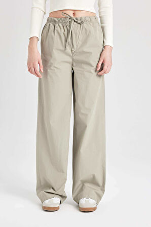 DeFacto Coool Straight Fit Poplin Pantolon Basic Düz Cepli Lastikli Bel Bağcıklı D3764AX24AUKH418