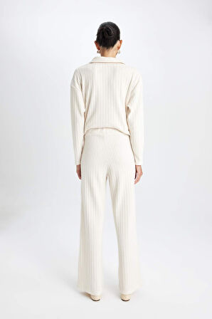 DeFacto Wide Leg Geniş Paça Eşofman Altı Normal Bel Fitilli Kaşkorse Kumaş Basic Düz B2405AX24AUBG186
