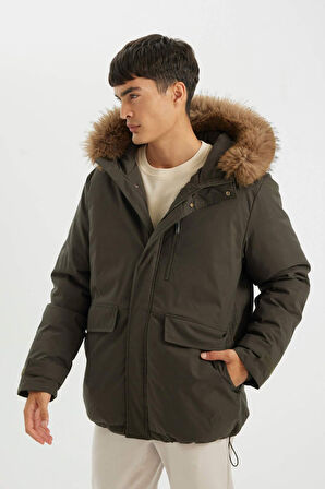 Regular Fit Kapüşonlu Fermuarlı Parka
