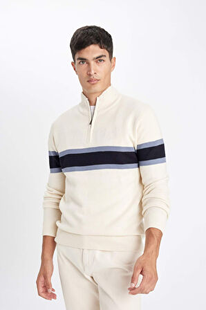 Standart Fit Balıkçı Yaka Kazak