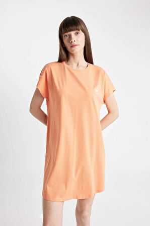 DeFacto Regular Fit Bisiklet Yaka Kısa Kollu Gecelik-Fall in Love C7900AX24HSOG300