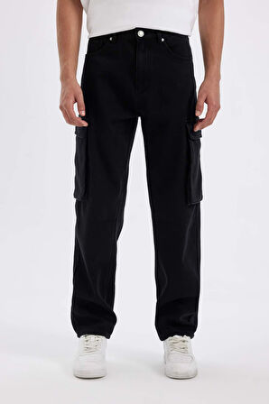 DeFacto Kışlık Relax Fit Rahat Kesim Geniş Paça Siyah Jean Pantolon C9500AX24WNNM40