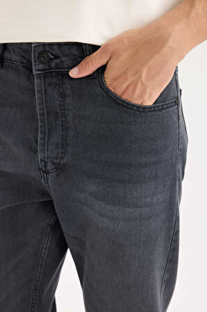 90's Slim Fit Dar Kalıp Yüksek Bel Dar Paça Jean Yıkamalı Pantolon