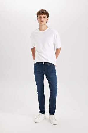 DeFacto Carlo Skinny Fit Ekstra Dar Kalıp Normal Bel Ekstra Dar Paça Jean Pantolon B2068AX24AUNM34