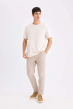 DeFacto Tailored Fit Normal Kesim Düz Paça Her Yöne Esneyen Yazlık Kumaş Pantolon C7508AX25SPBG755