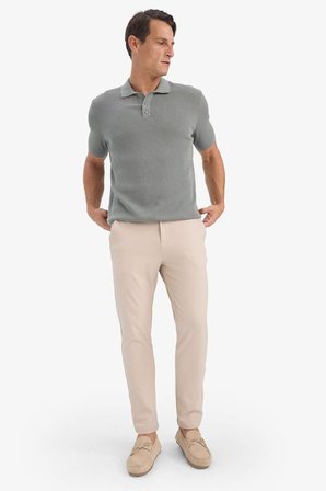 DeFacto Tailored Fit Düz Paça Her Yöne Esneyen Yumuşak Tuşe Cepli Pantolon C7508AX25SPBG755
