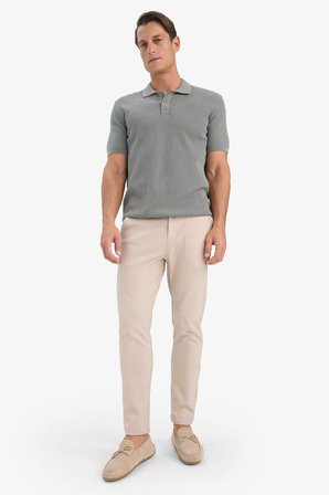 DeFacto Tailored Fit Düz Paça Her Yöne Esneyen Yumuşak Tuşe Cepli Pantolon C7508AX25SPBG755