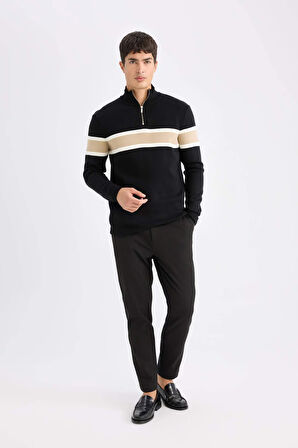 DeFacto Tailored Fit Normal Kesim Düz Paça Her Yöne Esneyen Yazlık Kumaş Pantolon C7508AX25SPBK27
