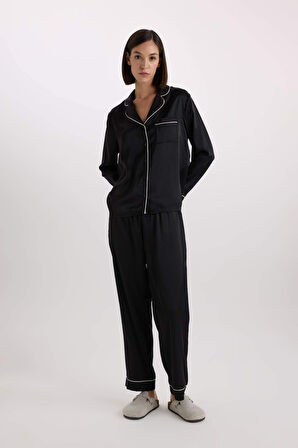 DeFacto Pijama Takımı Saten Uzun Kollu Pijama Üstü Uzun Esnek Belil Pijama Altı-Fall in Love C9444AX25SPBK27