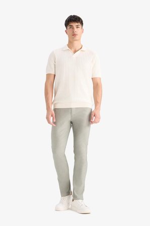 DeFacto Yazlık Chino Kanvas Dokulu Pantolon Slim Fit Dar Kesim Cepli Dar Paça T1055AZ25SPKH120