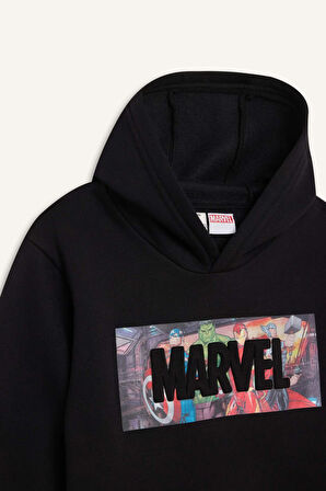 DeFacto Erkek Çocuk Marvel Avengers Kapüşonlu Kalın Sweatshirt D6736A824WNBK81