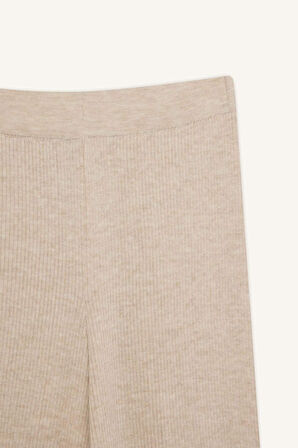 DeFacto Triko Pantolon Regular Fit Basic Düz Beli Lastikli Düz Paça D6912AX24WNBG360
