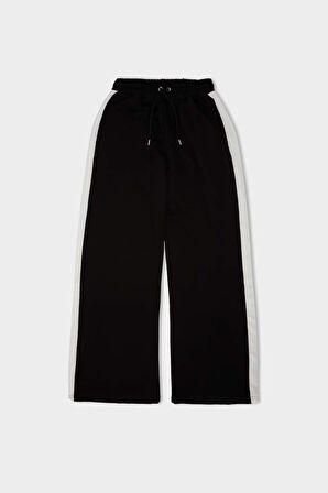 DeFacto Coool Wide Leg Geniş Bol Paça Eşofman Altı Geniş Paça Beli Lastikli Bağcıklı Şeritli D4764AX24AUBK81