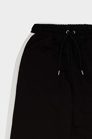 DeFacto Coool Wide Leg Geniş Bol Paça Eşofman Altı Geniş Paça Beli Lastikli Bağcıklı Şeritli D4764AX24AUBK81