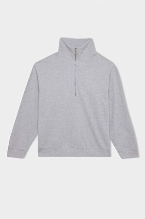 DeFacto Regular Fit Yarım Fermuarlı Dik Yaka Basic Düz Sweatshirt D9009AX24WNGR210