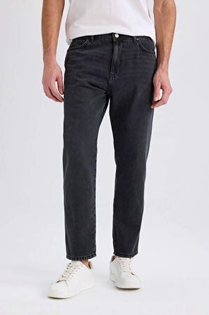 DeFacto 90's Slim Fit Dar Kalıp Yüksel Bel Dar Paça Yıkamalı Jean Pantolon D8587AX25SPNM40