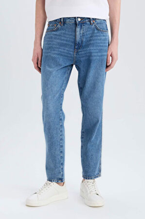 DeFacto 90's Slim Fit Dar Kalıp Yüksel Bel Dar Paça Jean Pantolon D8602AX25SPNM28