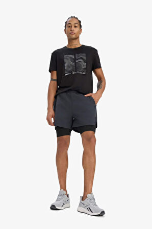 DeFactoFit Slim Fit Dar Kesim Sporcu Dokuma Şort