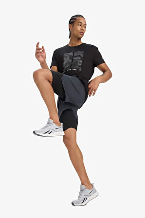 DeFactoFit Slim Fit Dar Kesim Sporcu Dokuma Şort