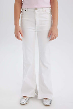DeFacto Kız Çocuk 23 Nisan Çocuk Bayramı Flare Fit İspanyol Paça Pamuklu Jean Pantolon D7099A825SMWT34