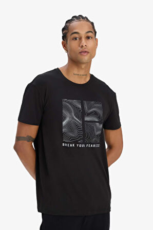 DeFactoFit Esnek Kumaş Standart Fit Bisiklet Yaka Baskılı Sporcu Kısa Kollu Tişört D7812AX25SPBK81