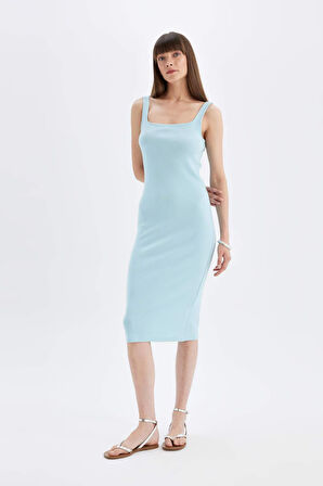 DeFacto Bodycon Vücuda Oturan Basic Düz Kare Yaka Fitilli Kaşkorse Kolsuz Midi Elbise Z7577AZ24SMBE507
