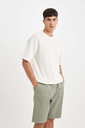 DeFacto Regular Fit Gabardin Bermuda Şort D2899AX24HSKH373