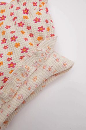 DeFacto Kız Bebek Çiçekli Waffle Şort D4351A524SMER233