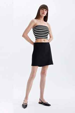 DeFacto Slim Fit Dar Kesim Çizgili Straplez Fitilli Kaşkorse Bluz D4549AX24SMBK81