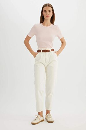 DeFacto Slim Fit Bisiklet Yaka Fitilli Kaşkorse Basic Kısa Kollu Tişört C0097AX24SMPN364