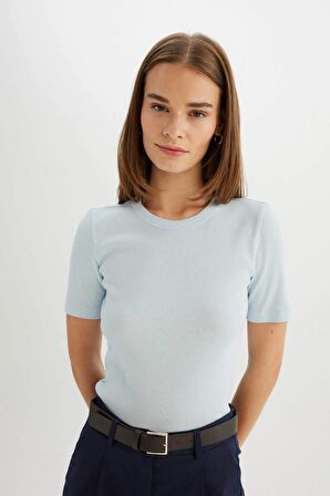 DeFacto Slim Fit Bisiklet Yaka Fitilli Kaşkorse Basic Kısa Kollu Tişört C0097AX24SMBE553