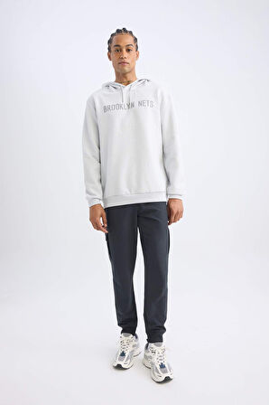 DeFactoFit NBA Brooklyn Nets Standart Fit Kapüşonlu Baskılı Jakarlı Sweatshirt C8916AX24AUGR519
