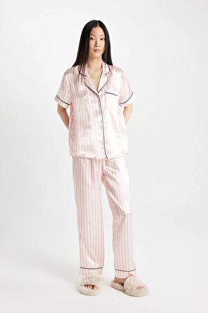 DeFacto Fall in Love Pijama Takımı Saten Çizgili Kısa Kollu Üst Uzun Alt D0816AX24SMPN149