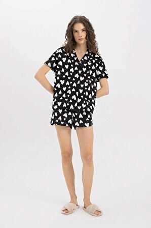 DeFacto Pijama Takım Kalp Desenli Kısa Kollu Şort Beli Lastikli Altı-Fall in Love D0948AX24SMBK81