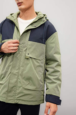 Regular Fit Kapüşonlu Mont