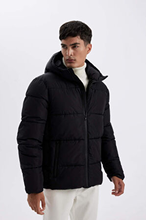 Regular Fit Şişme Mont Kapüşonlu Fermuarlı Cepli