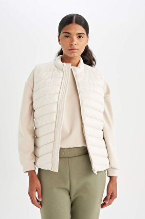 DeFactoFit Su İtici Softshell Mont Kapüşonlu Cepli Fermuarlı