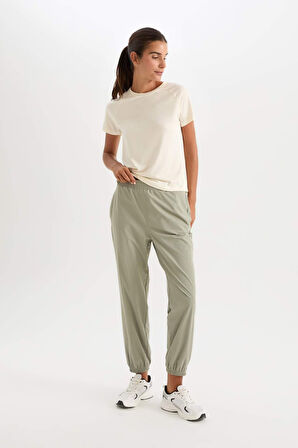 DeFactoFit Wide Leg Geniş Paça Cepli Sporcu Dokuma Pantolon C9415AX25SPKH418