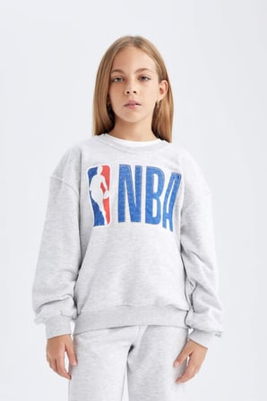 DeFacto Kız Çocuk NBA Wordmark Oversize Geniş Kalıp Bisiklet Yaka Sweatshirt C9507A824AUGR379
