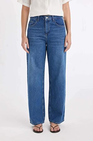 DeFacto Wide Leg Fit Geniş Kalıp Normal Bel Geniş Paça Jean Pantolon D2581AX24HSNM28