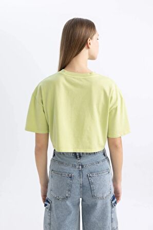 DeFacto Coool Crop Yıkamalı Soluk Efektli Basic Kısa Kollu Tişört C5432AX24SMGN619
