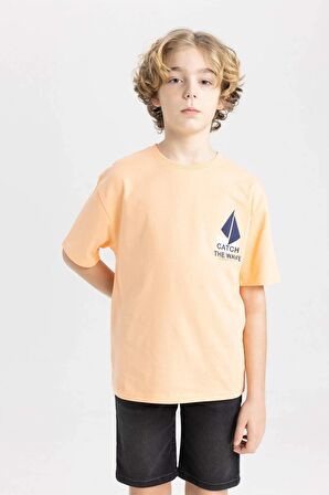 DeFacto Erkek Çocuk Oversize Fit Bisiklet Yaka Nakışlı Kısa Kollu Tişört C4045A824SMOG296