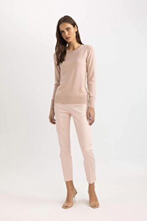 DeFacto Regular Fit Yumuşak Dokulu Bisiklet Yaka Basic Düz Triko Kazak F7091AZ24WNBR476
