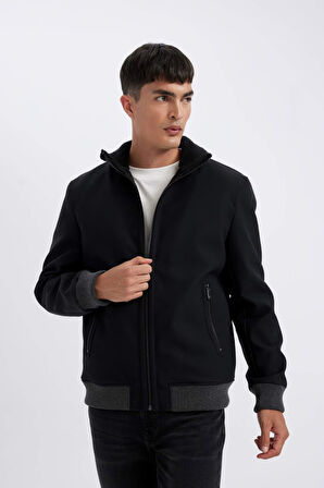 DeFacto Slim Fit Dar Kesim Dik Yaka Astarlı Fermuarlı Çift Cepli Mevsimlik Suni Deri Mont Ceket C5633AX24WNBK27