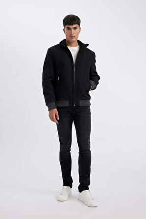 DeFacto Slim Fit Dar Kesim Dik Yaka Astarlı Fermuarlı Çift Cepli Mevsimlik Suni Deri Mont Ceket C5633AX24WNBK27