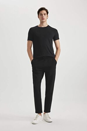 DeFacto Premium Slim Fit Bisiklet Yaka Kısa Kollu Modal Üst Z8085AZ24SPBK81