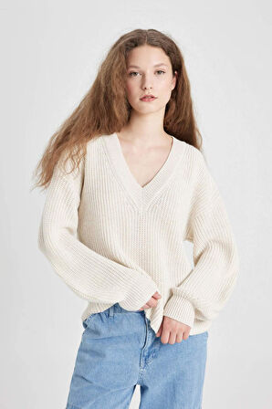 Oversize Fit V Yaka Triko Kazak